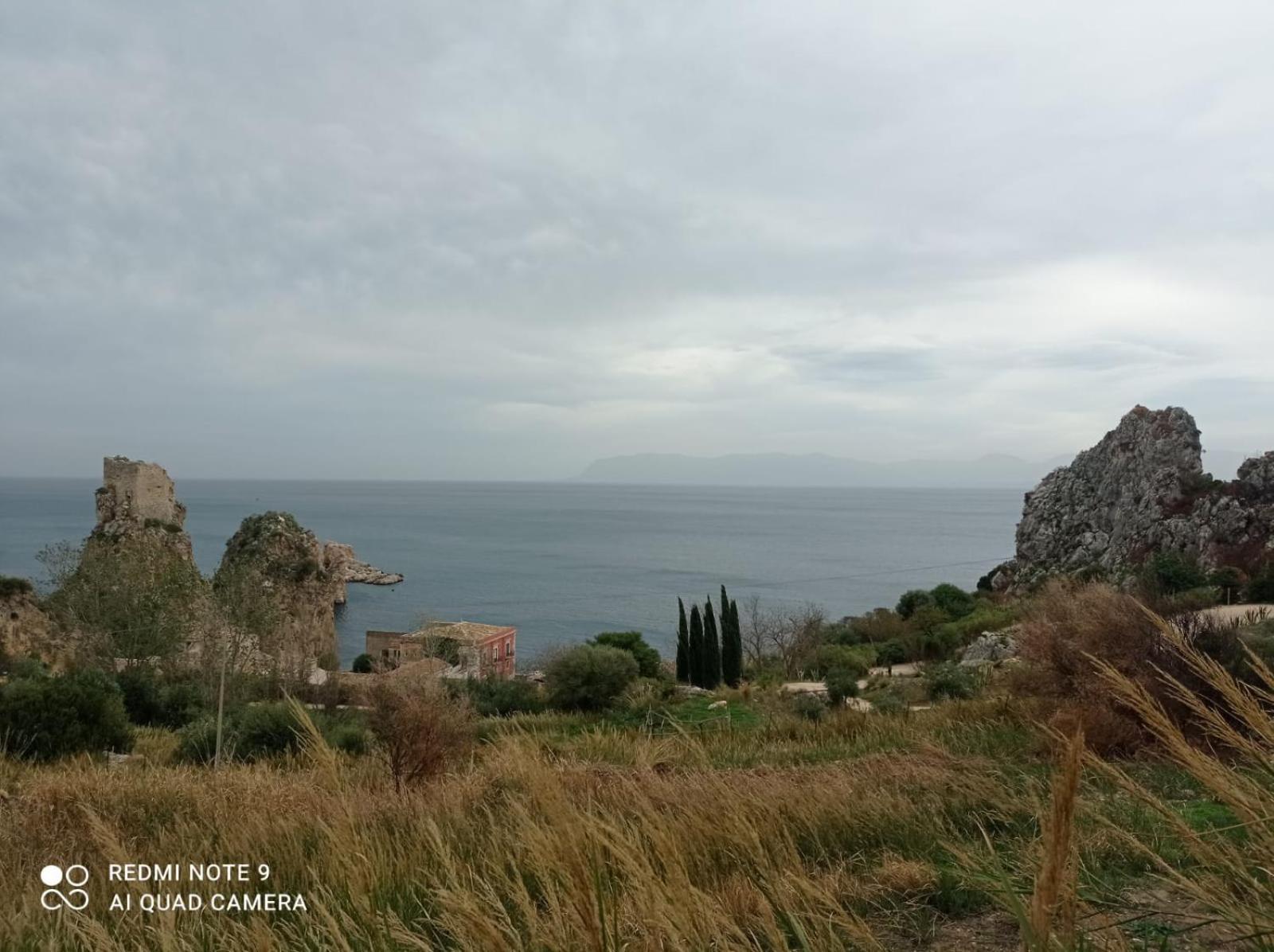 Golden House Appartement Castellammare del Golfo Buitenkant foto