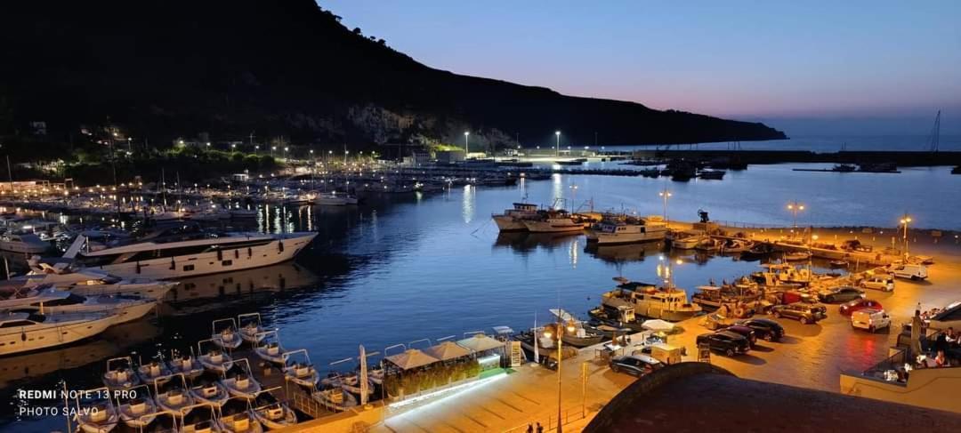 Golden House Appartement Castellammare del Golfo Buitenkant foto