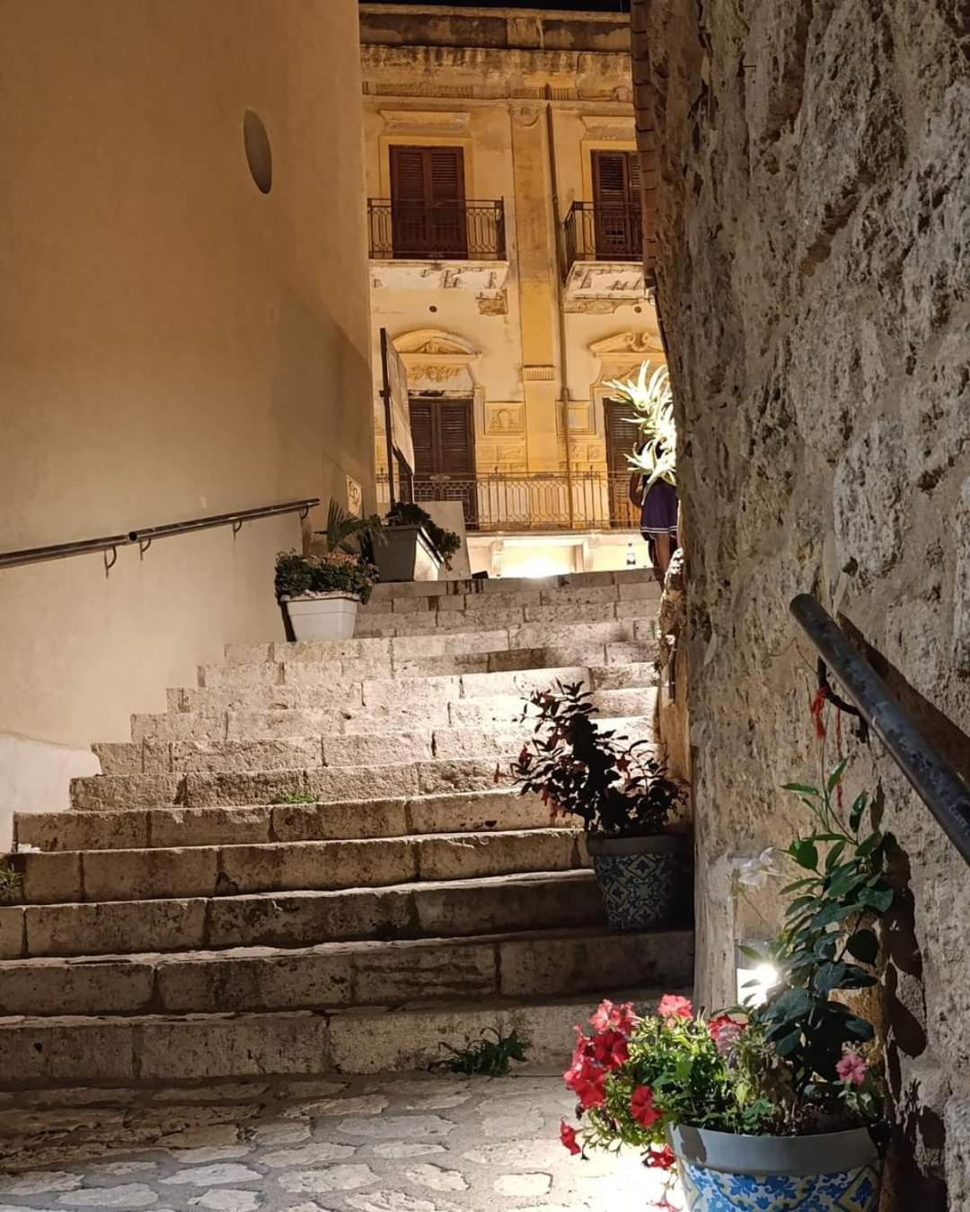 Golden House Appartement Castellammare del Golfo Buitenkant foto